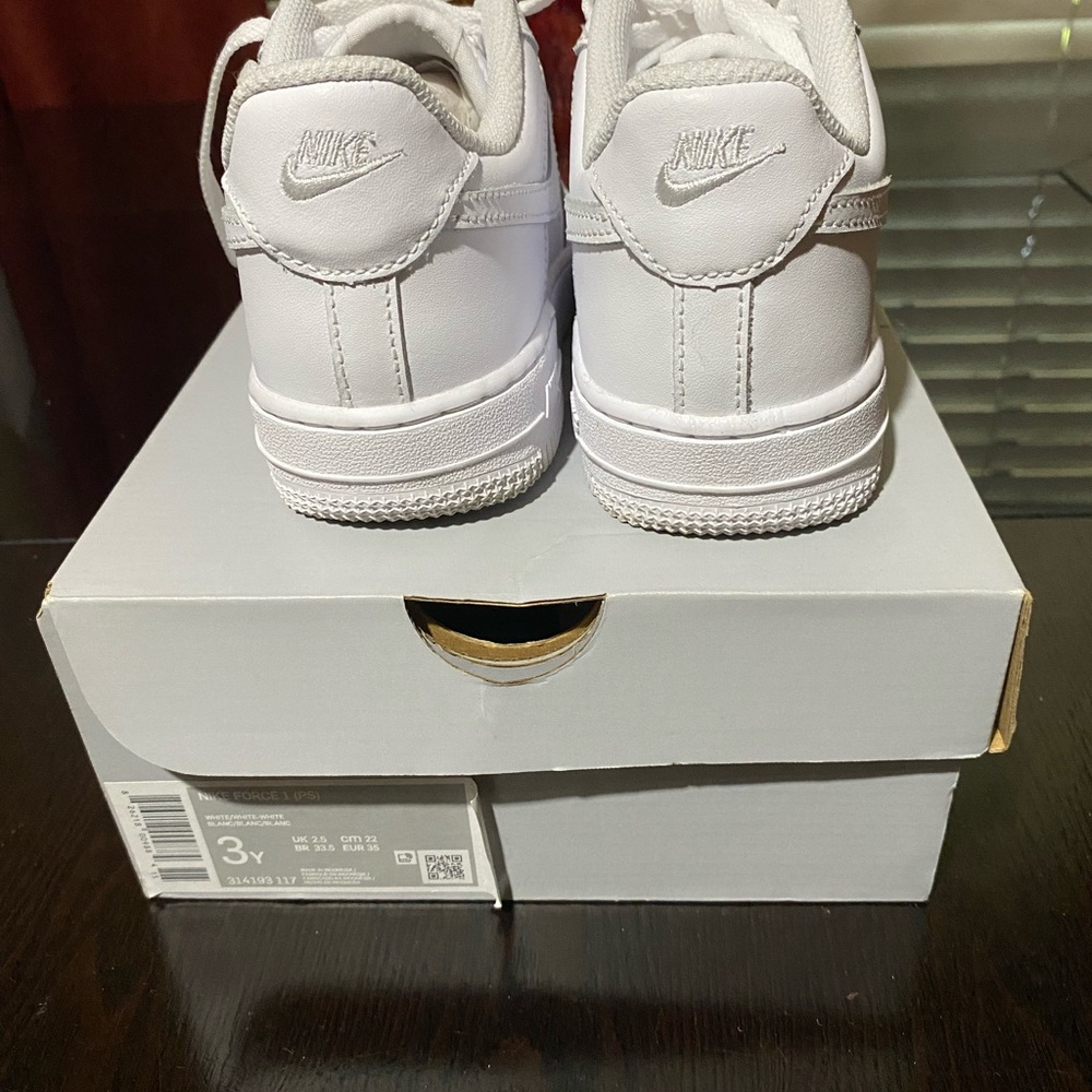Sneakers for Girl or Boy Nike White Air Force 1